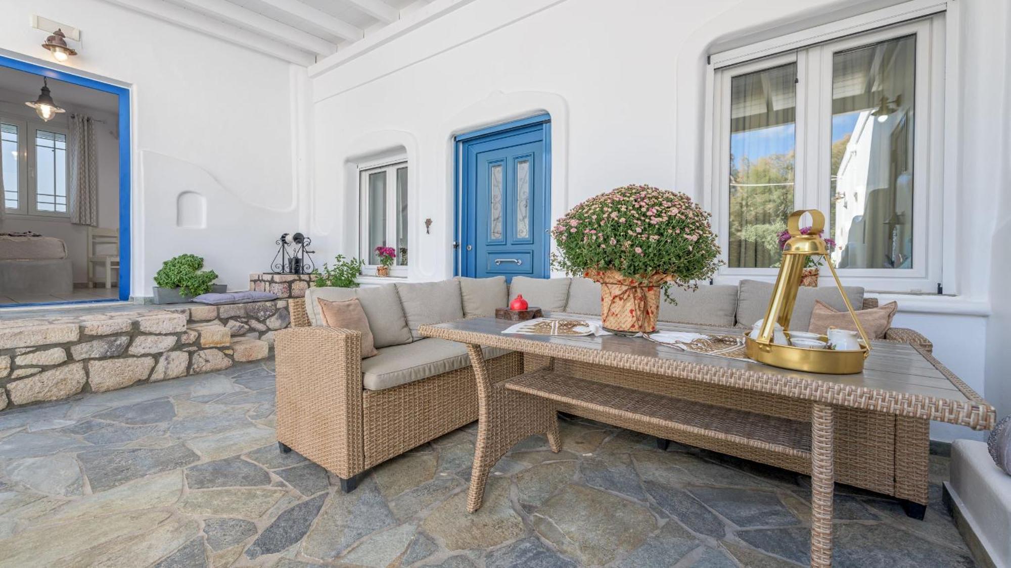 Floras Rooms Pollonia Exterior photo