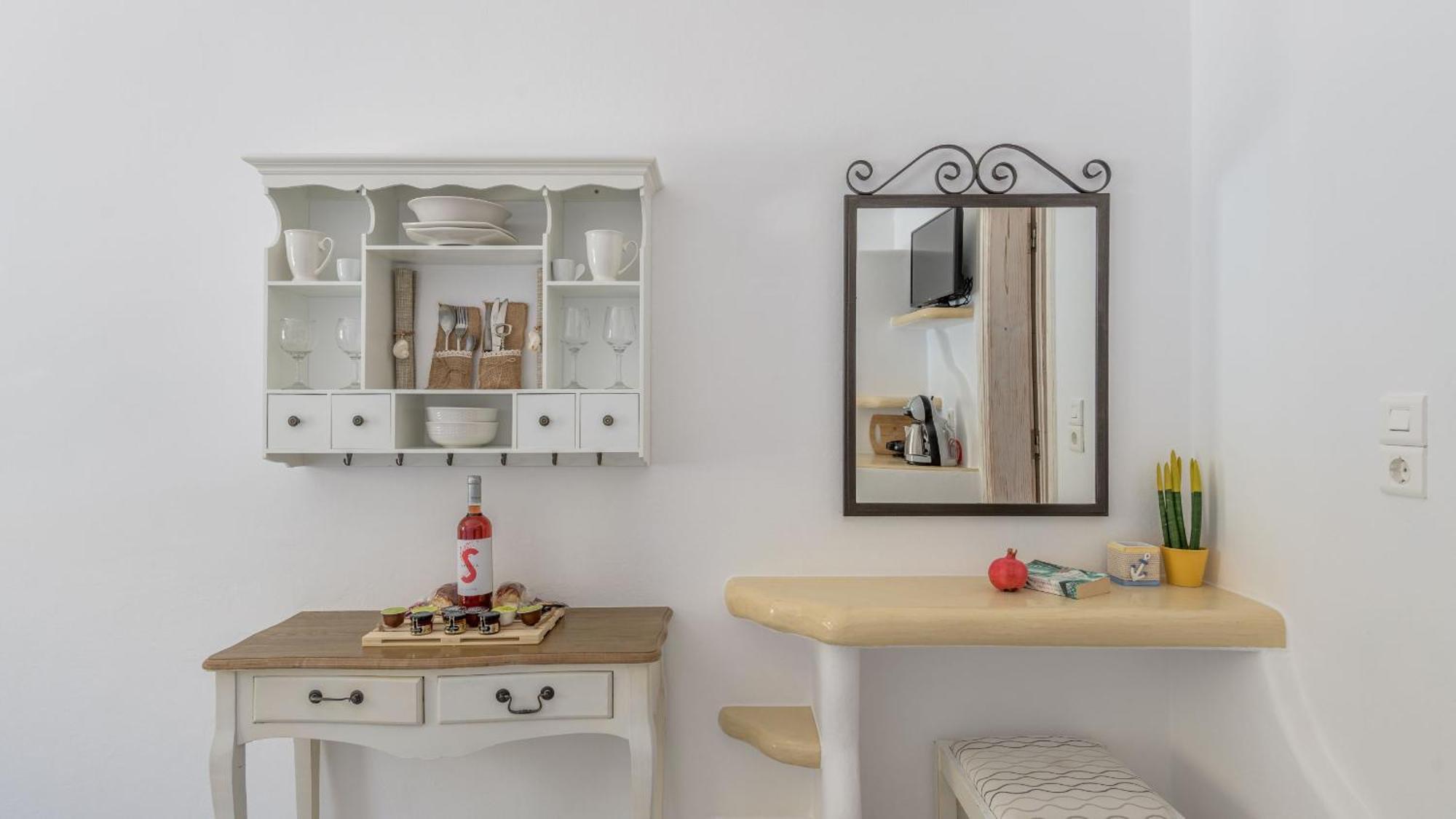 Floras Rooms Pollonia Exterior photo
